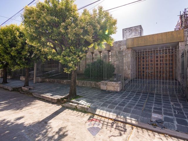place photo 61