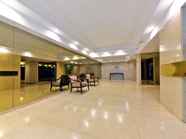 place photo 49