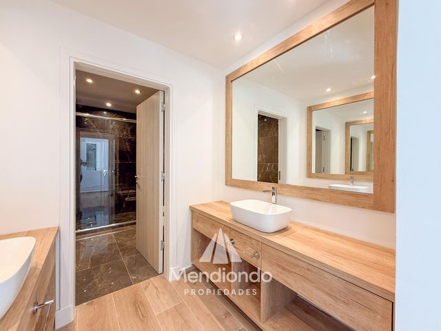place photo 54