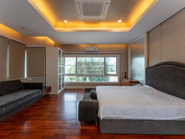 place photo 74