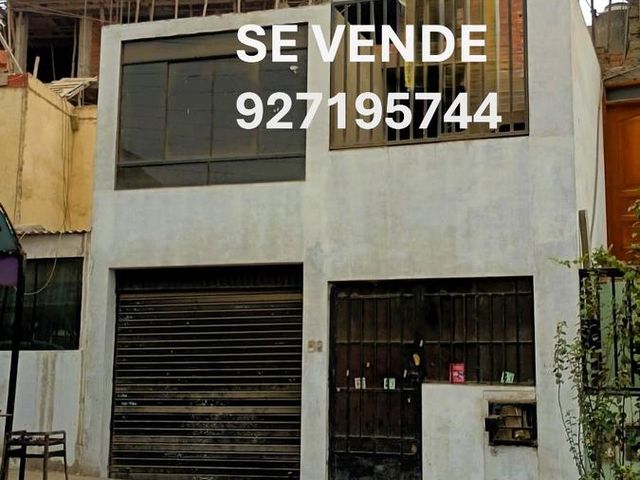 URB. PEDRO CUEVAS CALLE 9 FRENTE A PARQUE