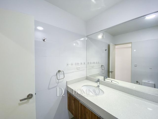 place photo 57