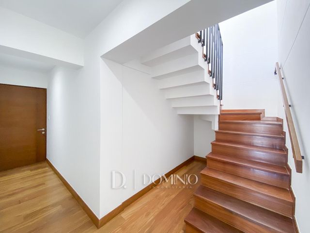 place photo 61