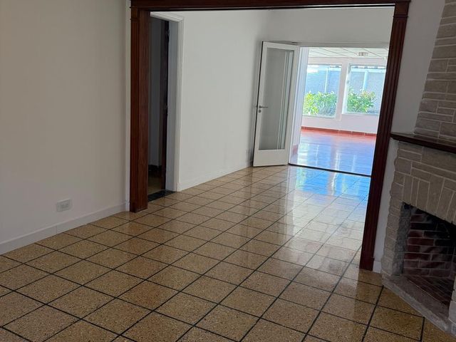 place photo 70