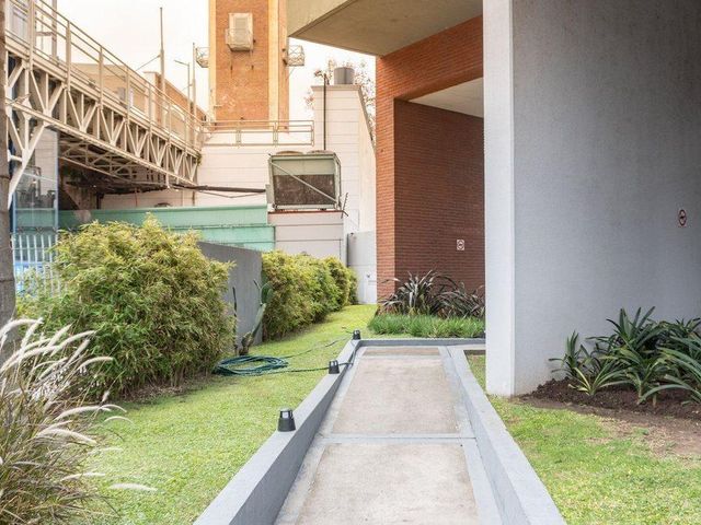 place photo 39