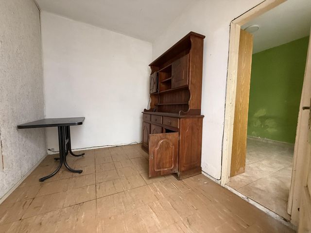 place photo 52