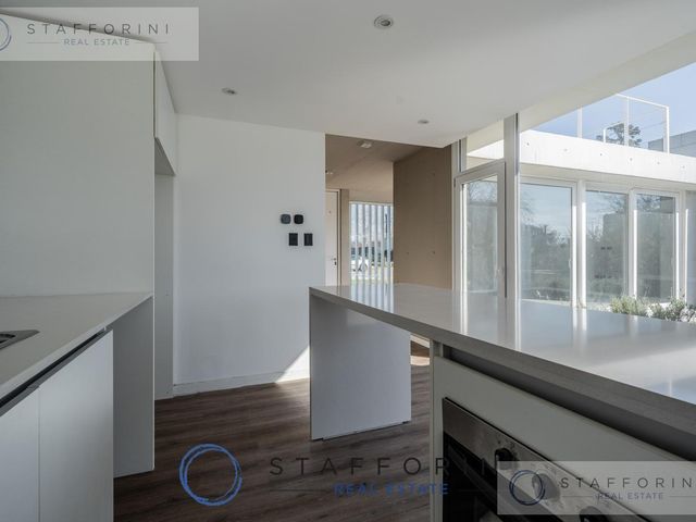 place photo 75