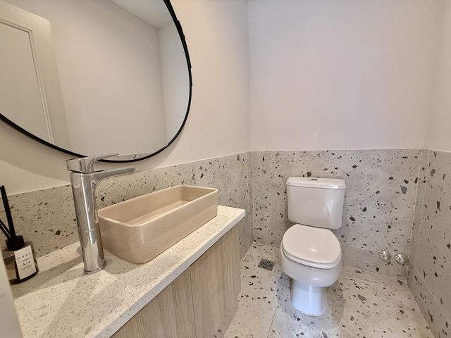 place photo 89