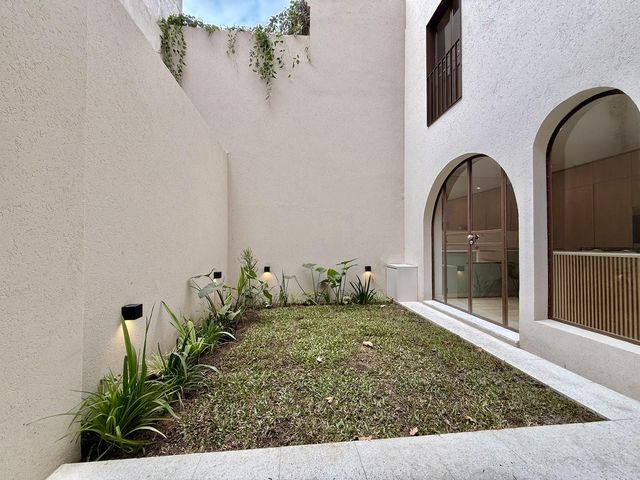place photo 78