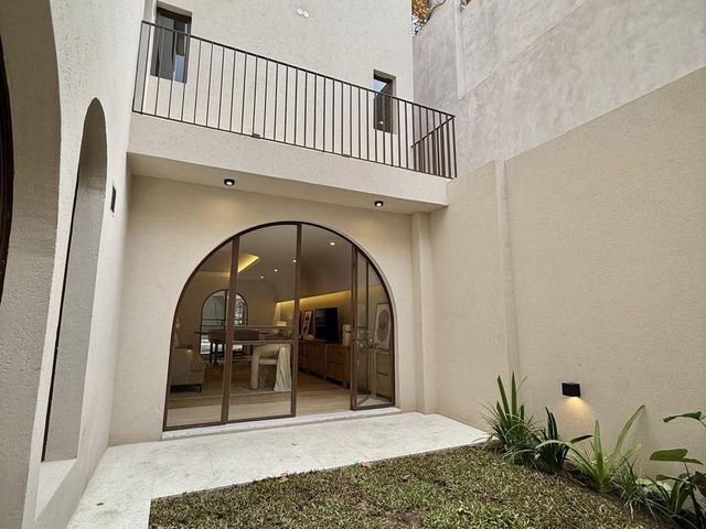place photo 76