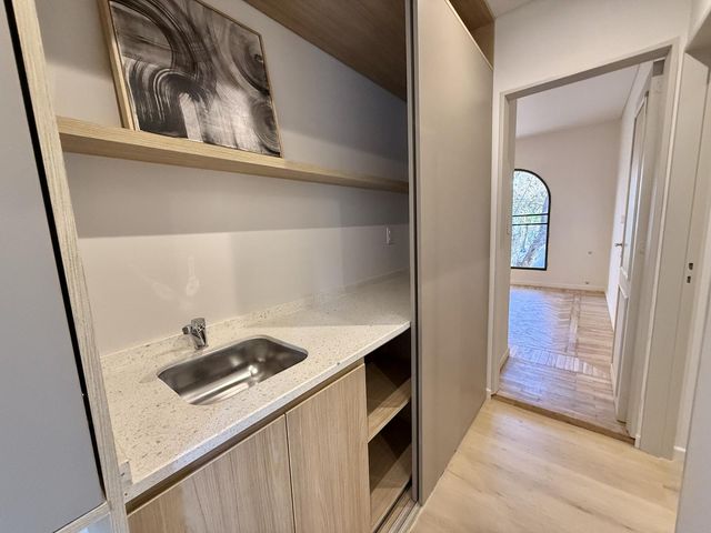place photo 49