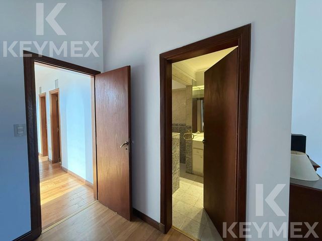place photo 48