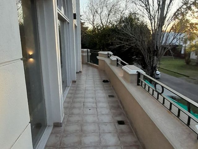 place photo 51