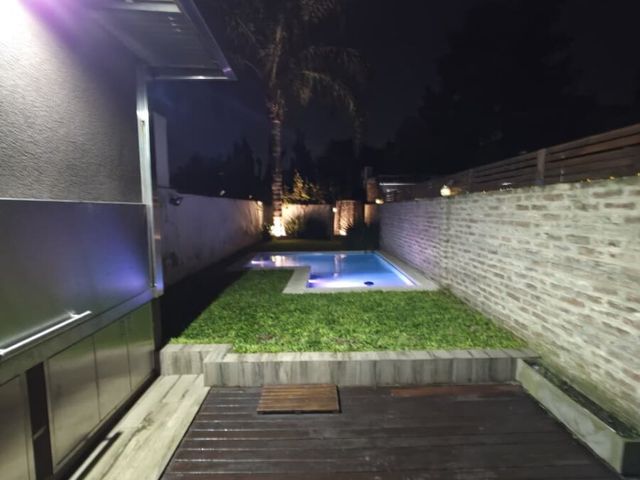 place photo 34