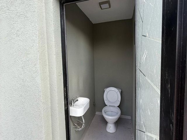 place photo 60