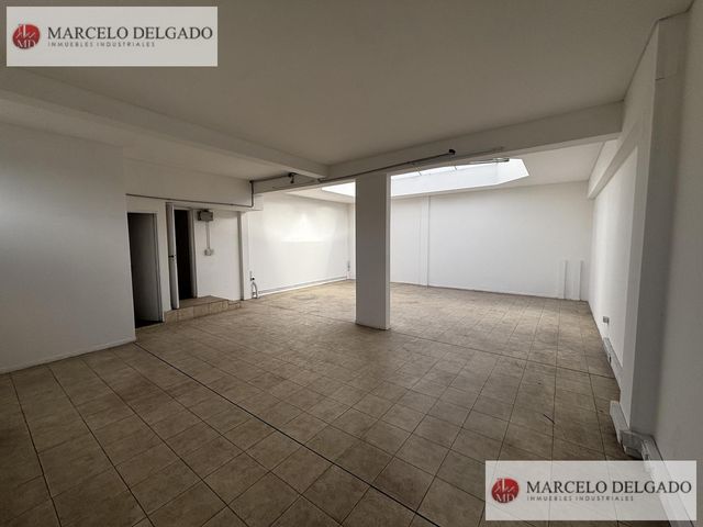 place photo 100