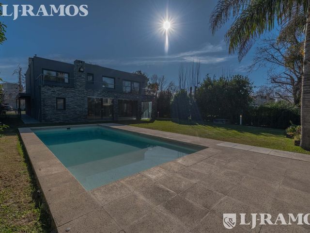 place photo 46