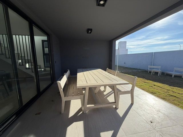 place photo 65