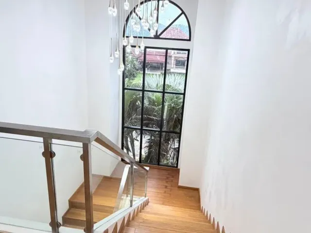 place photo 79