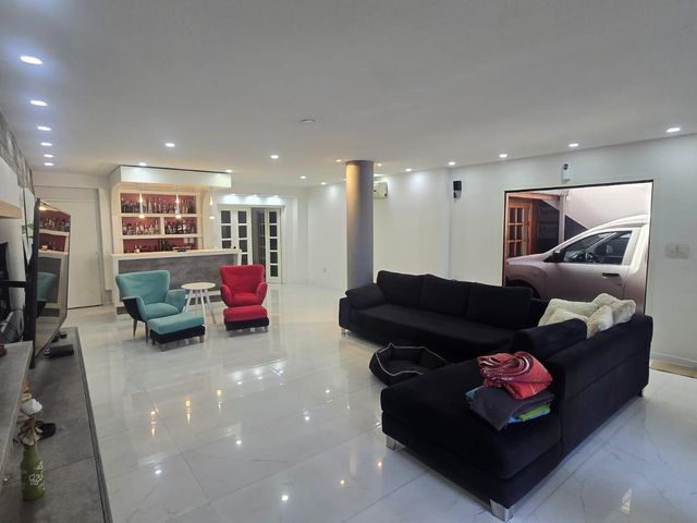 place photo 90