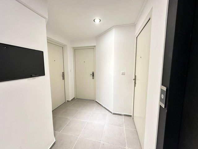 place photo 65