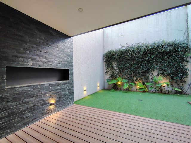 place photo 38