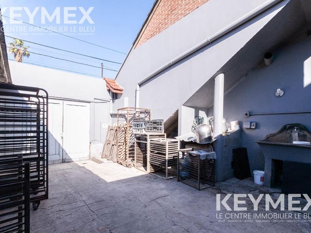 place photo 48