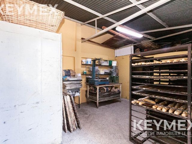 place photo 52