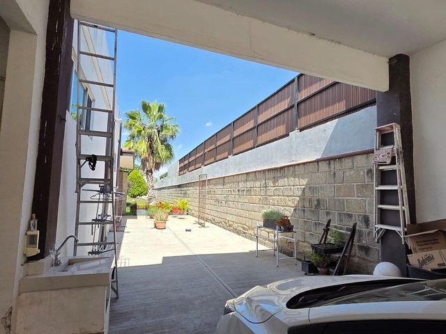 place photo 23