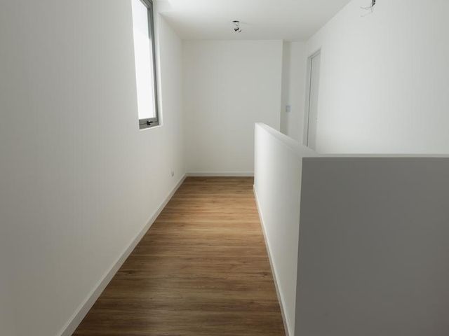 place photo 81