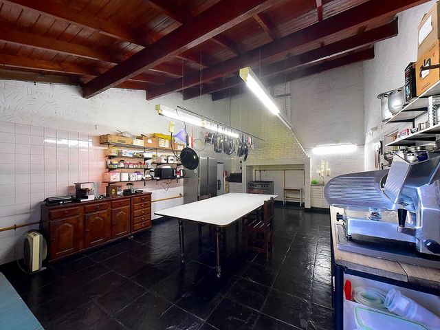 place photo 58