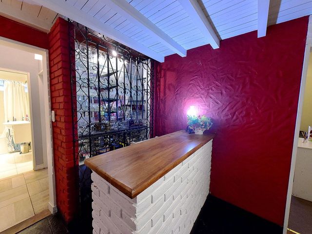 place photo 64
