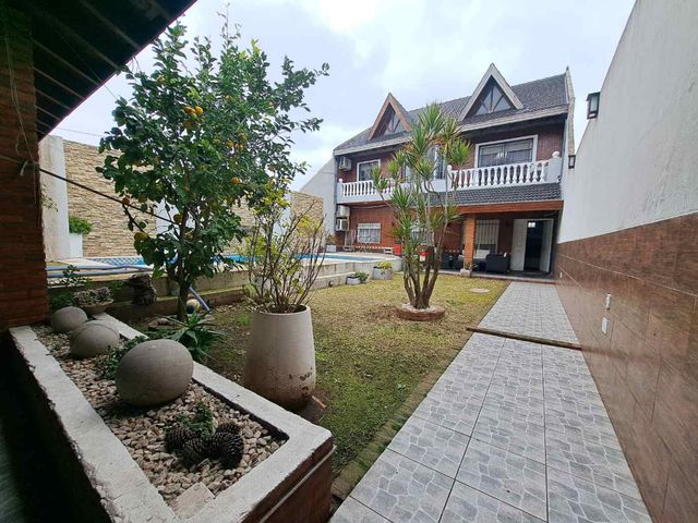 place photo 66
