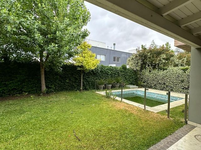 place photo 47