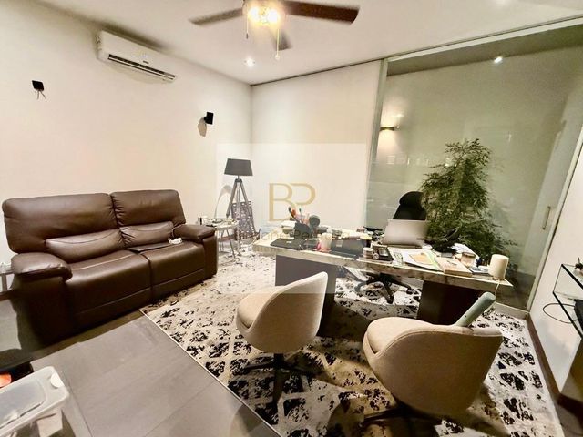place photo 83