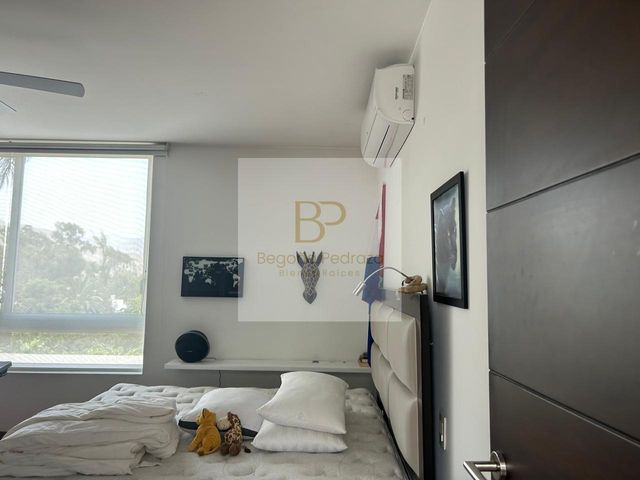 place photo 88