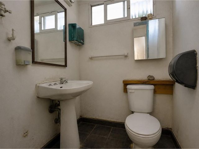 place photo 24