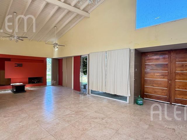 place photo 31