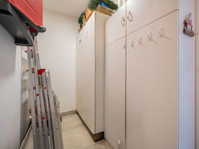 place photo 60