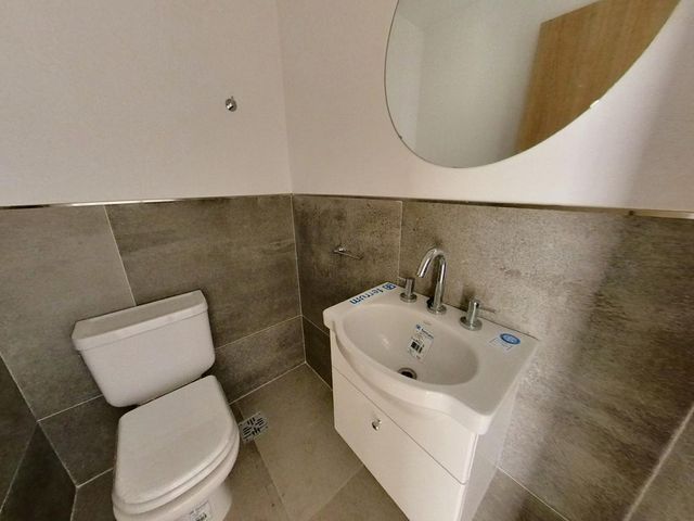 place photo 53