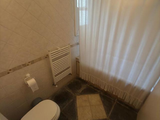 place photo 70