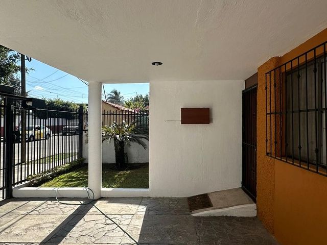 place photo 50