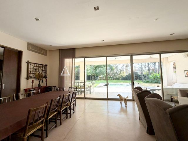place photo 64