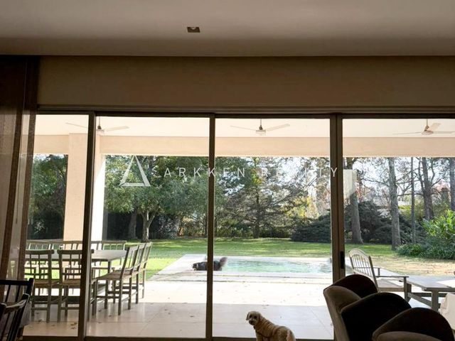 place photo 66