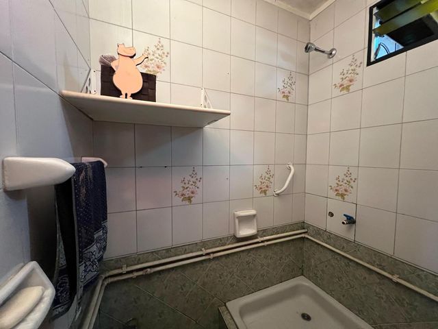 place photo 66