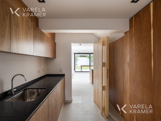 place photo 62