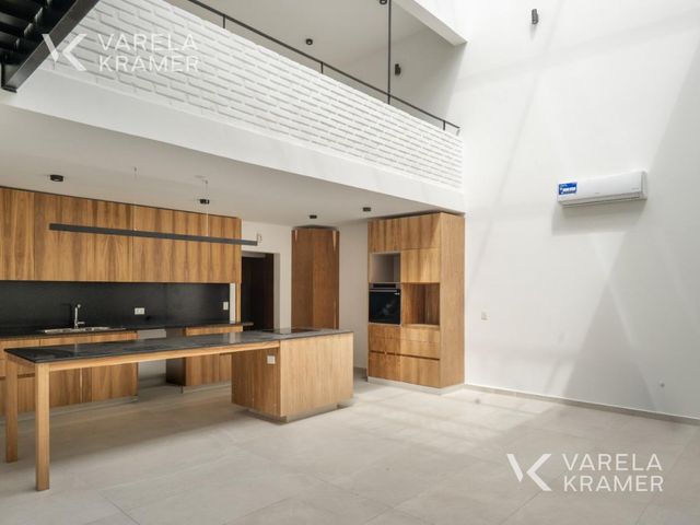 place photo 67