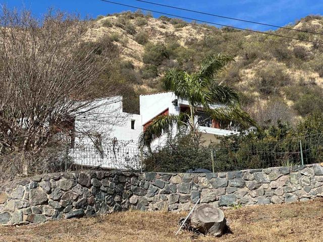 place photo 82