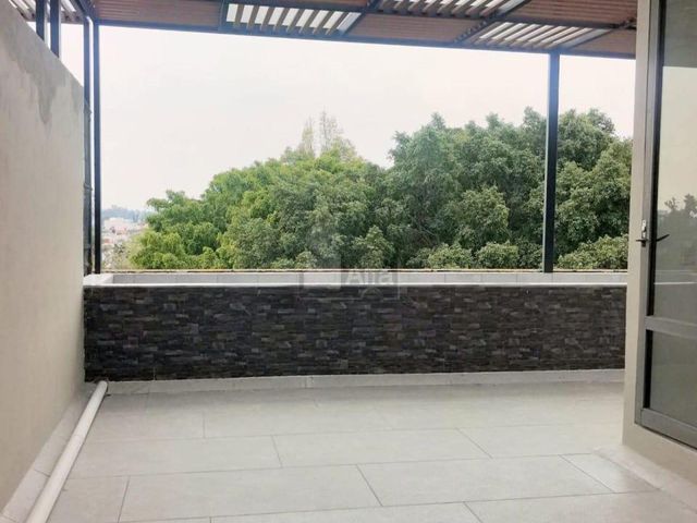 place photo 21