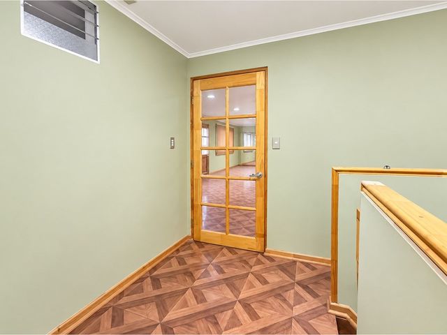 place photo 51